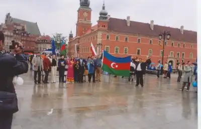 Schuman Parade - Azerbaijani Diaspora in Warsaw