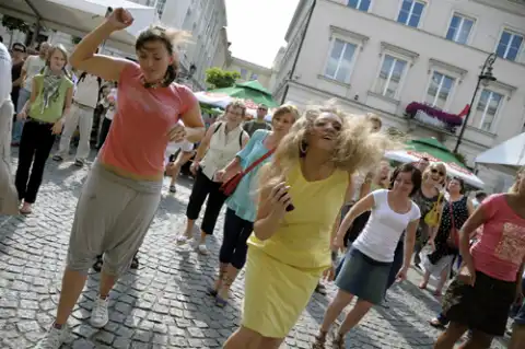 Latino mix, czyli warsztaty tańca na ulicy przygotowane przez instruktorów SHO