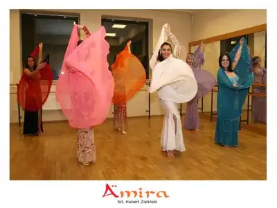 Grupa Malikat Szams prowadzona przez Szkołę Tańca Orientalnego Amira, Автор: Hubert Zieliński
