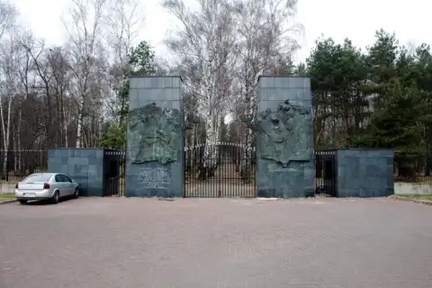 Cmentarz Żydowski na Bródnie, Autor: fot. Julia Mieczkowska, Źródło: www.kontynent-warszawa.pl