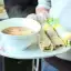 El arte vietnamita de hacer rollitos: un Saigón culinario en Polonia