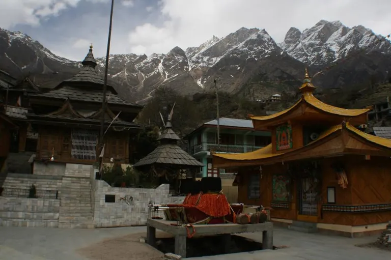 Himalaje Indii. Pomiędzy buddyzmem a hinduizmem - spotkanie