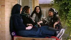 Kadr z filmu 'No land's songs'