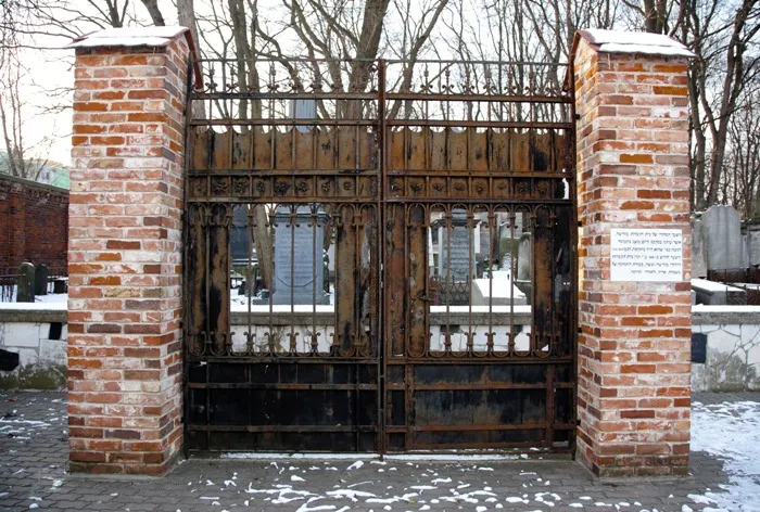 Cmentarz Żydowski na Woli