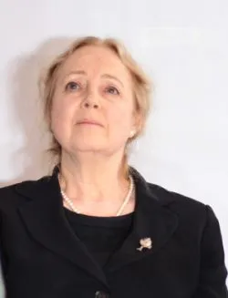 Irena Grudzińska-Gross