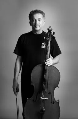 Vladimir Yurkowic wiolonczela