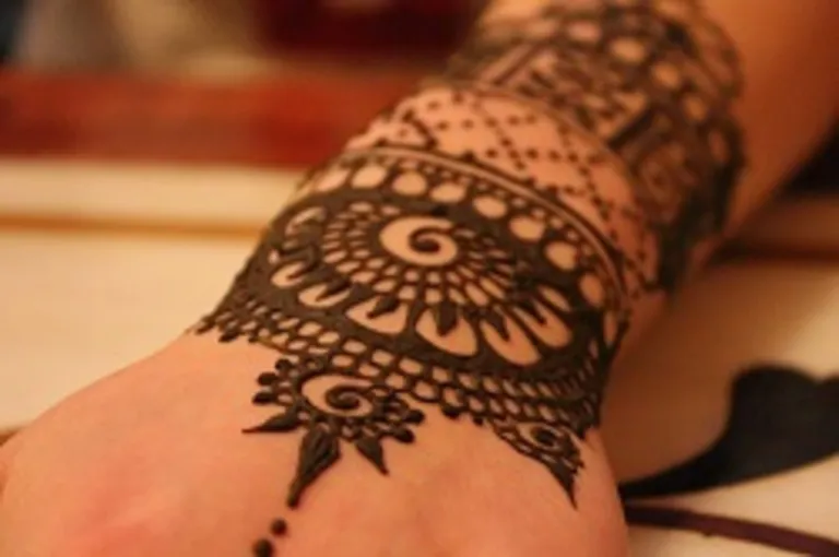 Mehendi Masala - décoration au henné